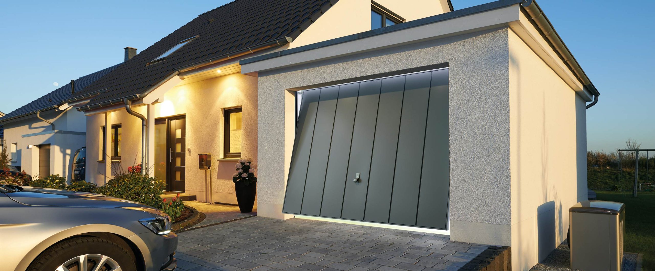 Hormann Up And Over Garage Doors Hull, Yorkshire, Lincolnshire UK
